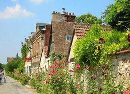 依云小镇爆料最新消息,揭秘神秘项目即将盛大启幕！